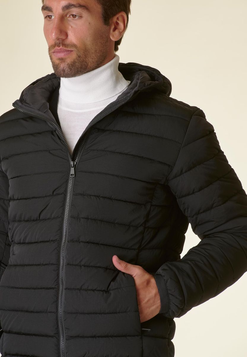 Black down jacket with hood 100gr. Quilted Angelico 3