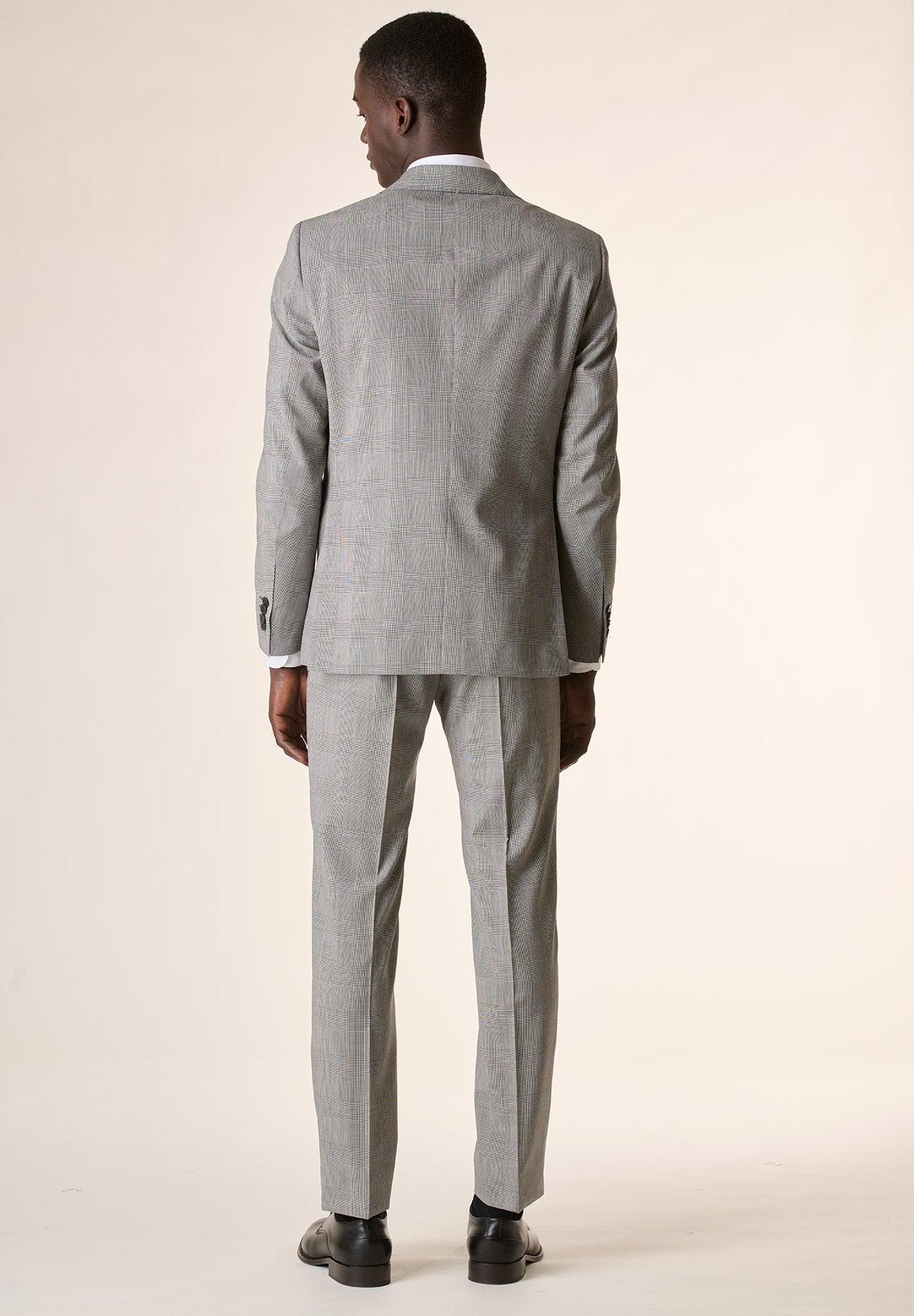 Light grey custom-fit wool welt suit