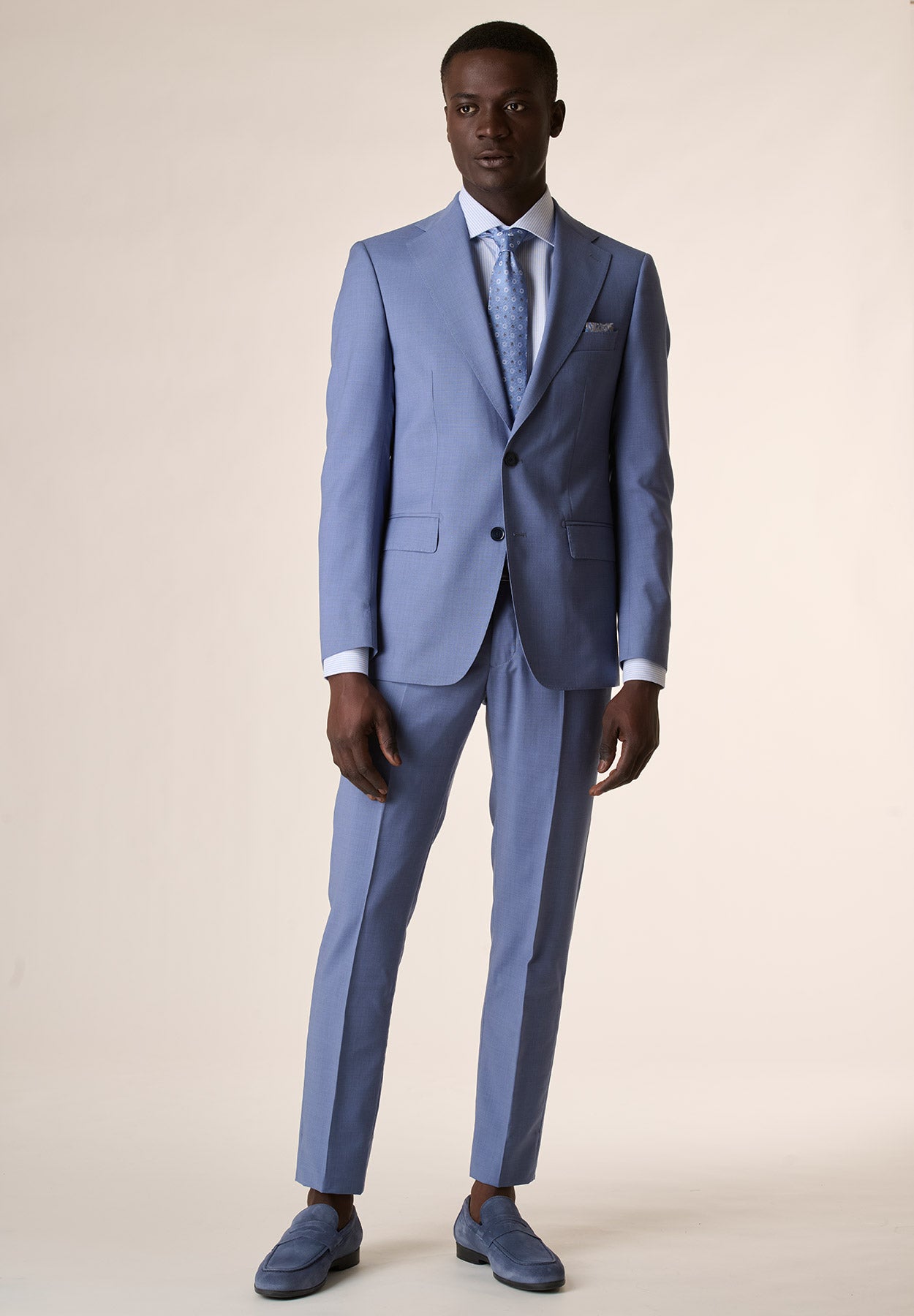 Light blue wool cloth custom fit suit