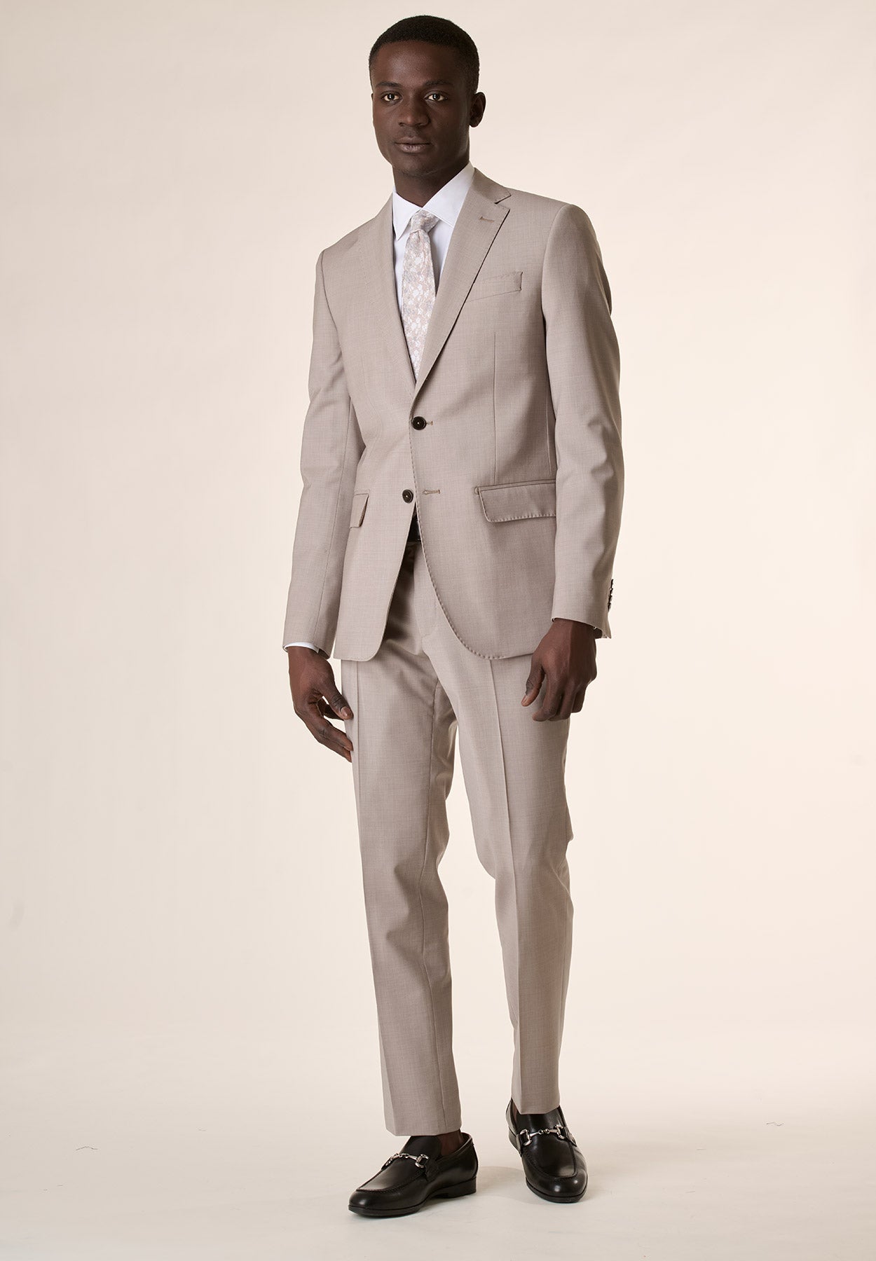 Beige stretch wool slim fit long suit