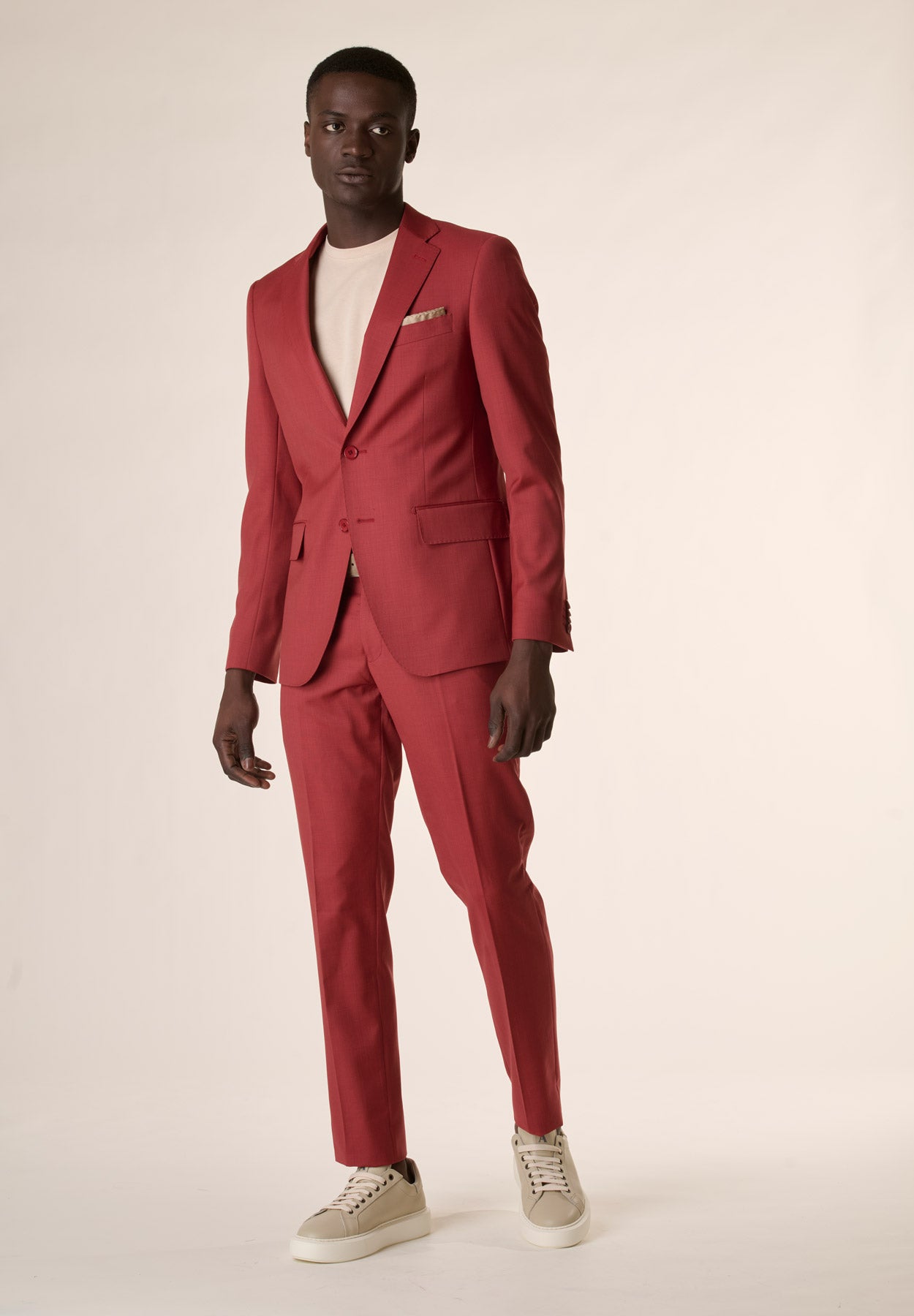 Red amaranth cloth wool slim fit suit