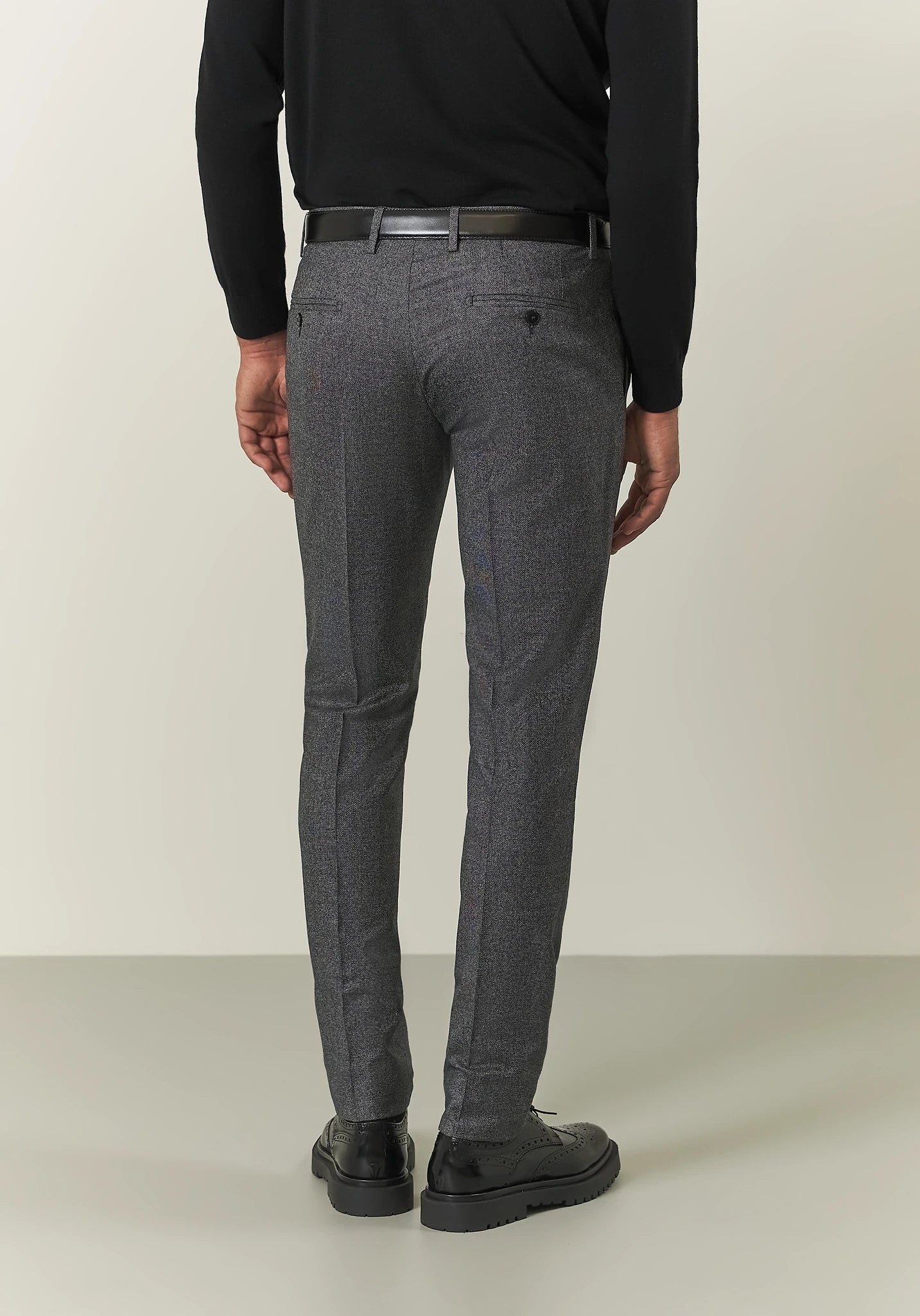 Abito grigio microdisegno flanella lana vergine custom fit Angelico 8