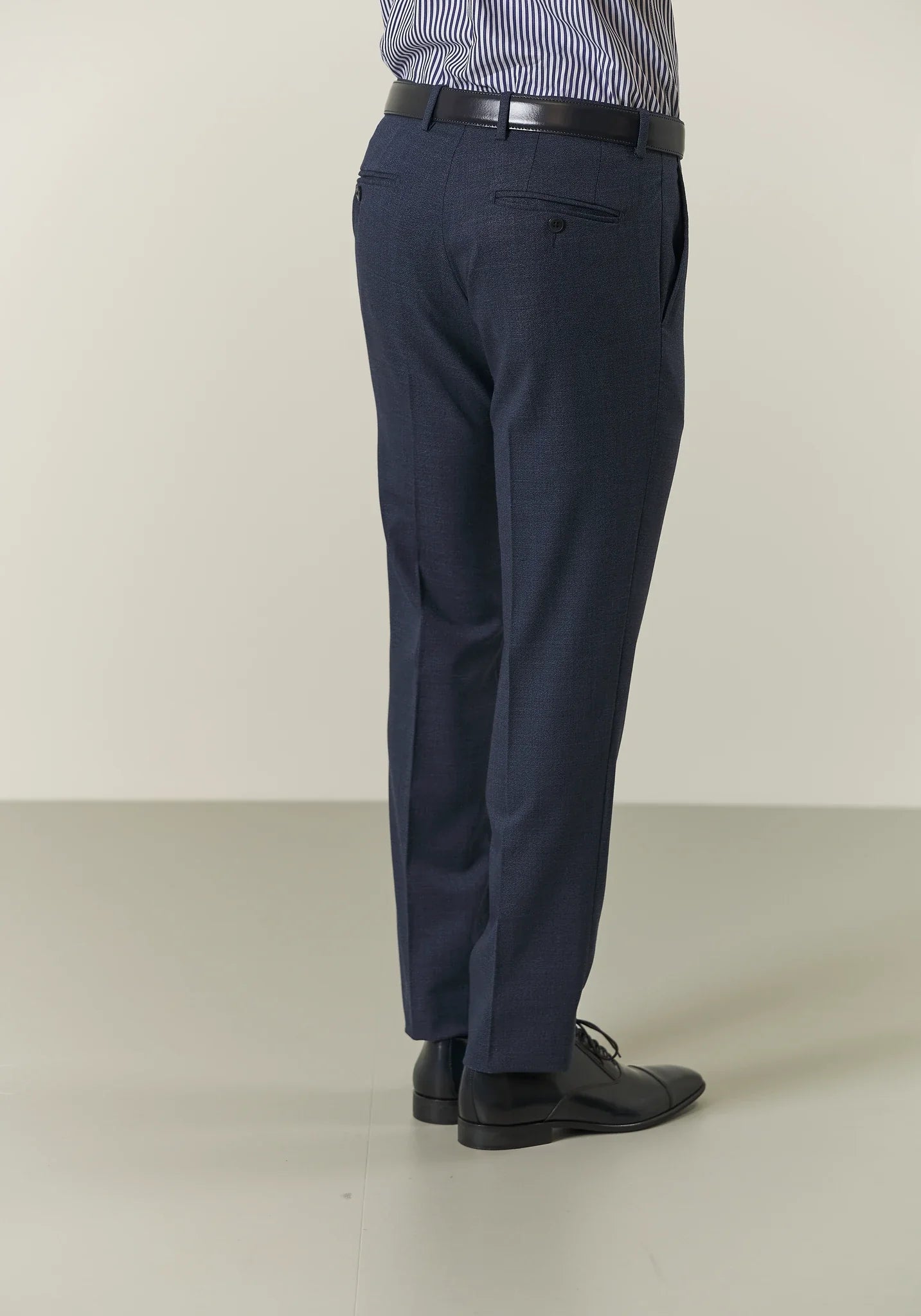 Abito blu sallia lana armaturata custom fit lungo Angelico 7