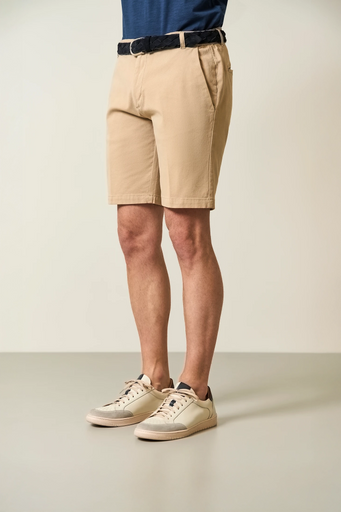 Beige Bermuda shorts in stretch cotton weave