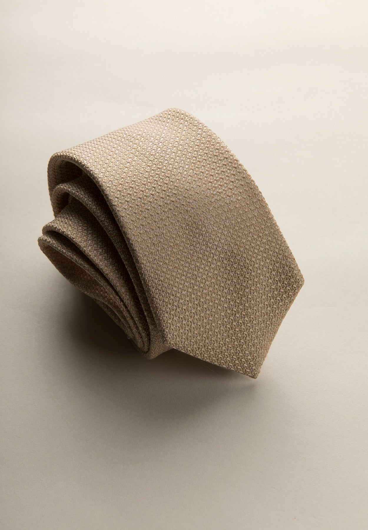Cravatta beige con armatura seta cotone