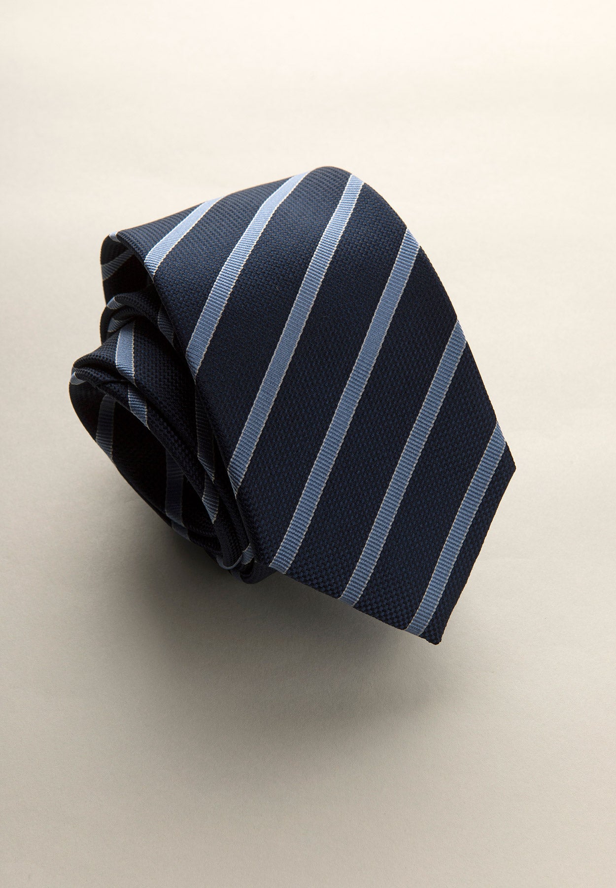 Cravatta blu scuro regimental seta