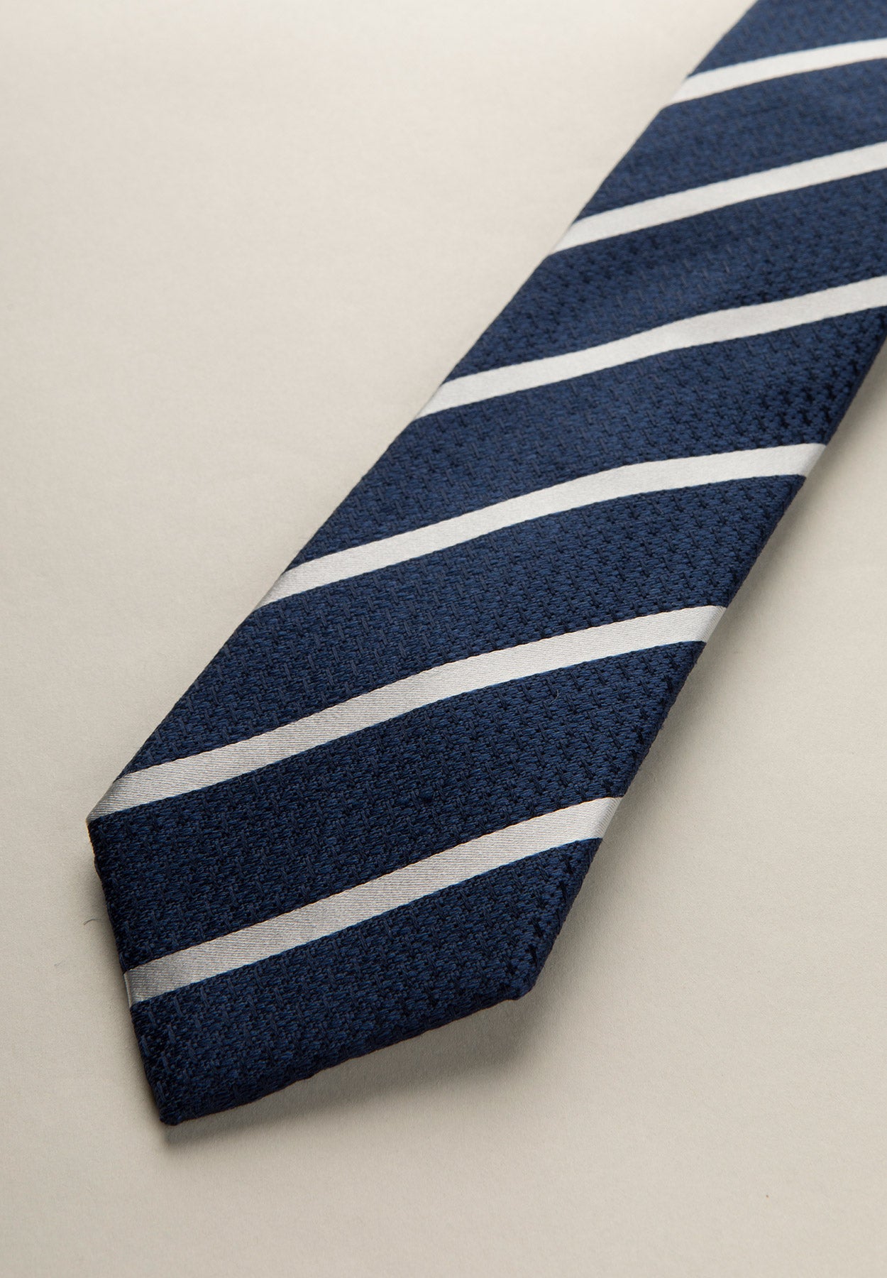 Cravatta blu scuro regimental seta lino