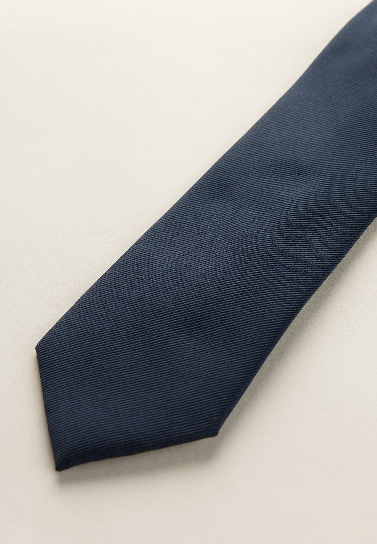 Midnight blue plain weave silk tie
