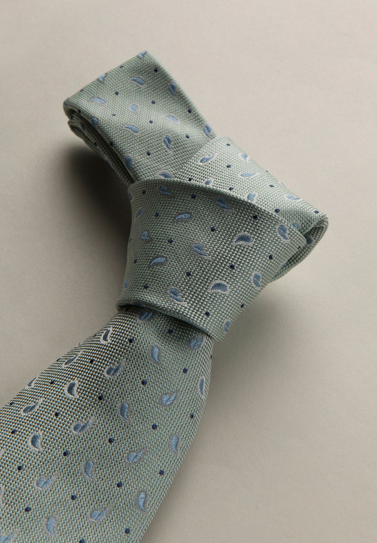 Aquagrüne Krawatte mit Kaschmir- und Seidenmuster