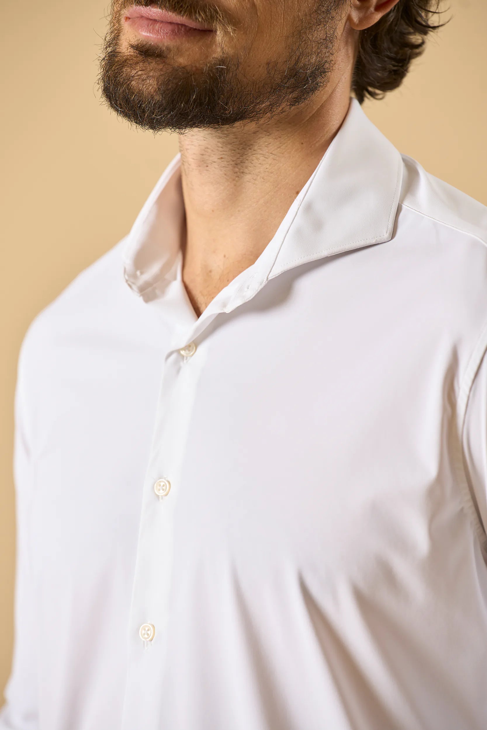 Camicia bianca tessuto performance custom fit Angelico 3