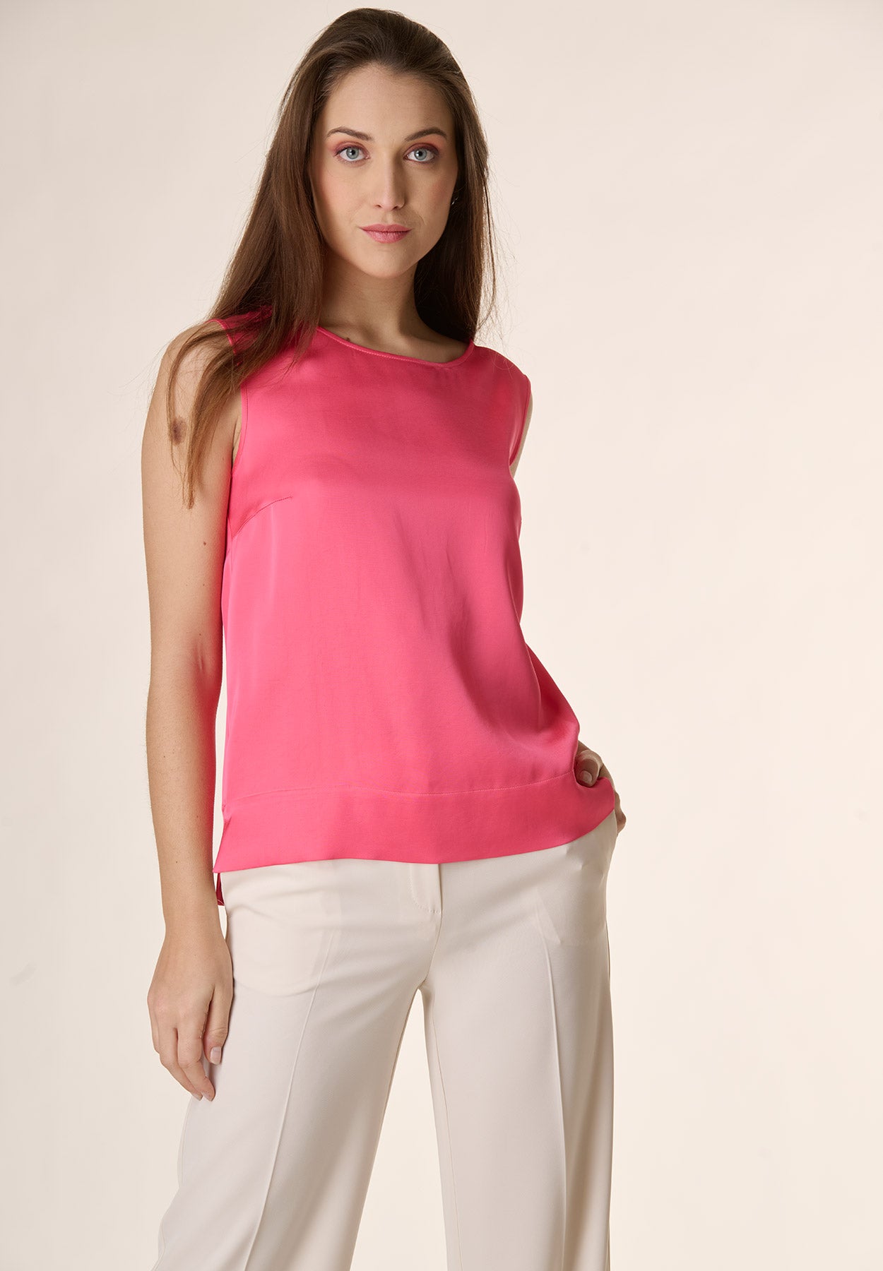 Coral viscose blouse with slits
