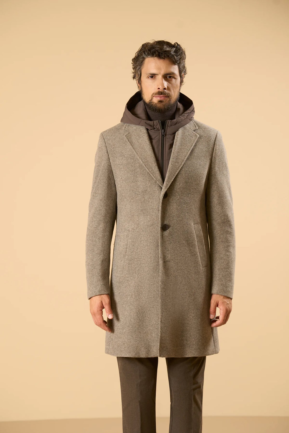 Cappotto greige jersey misto lana con cappuccio
