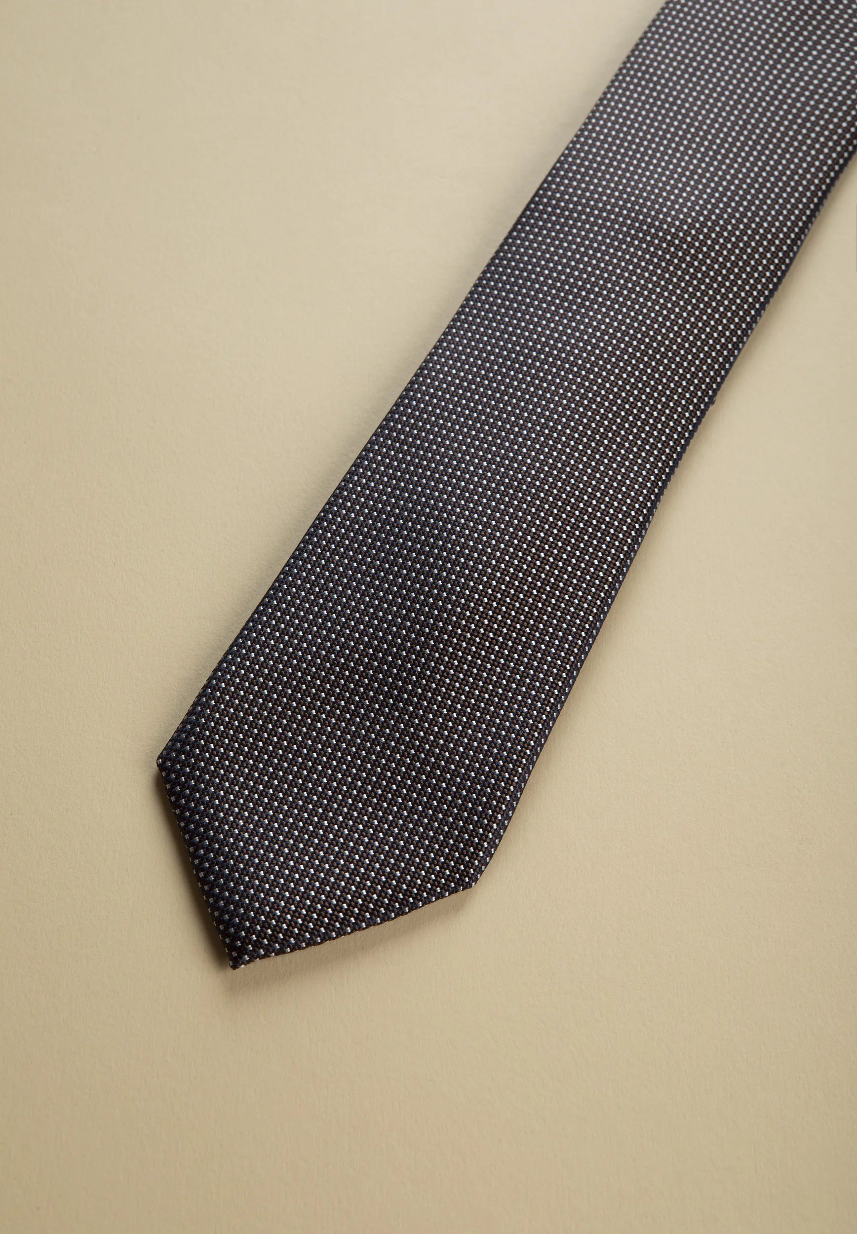 Cravatta marrone microarmatura perla seta Angelico 3