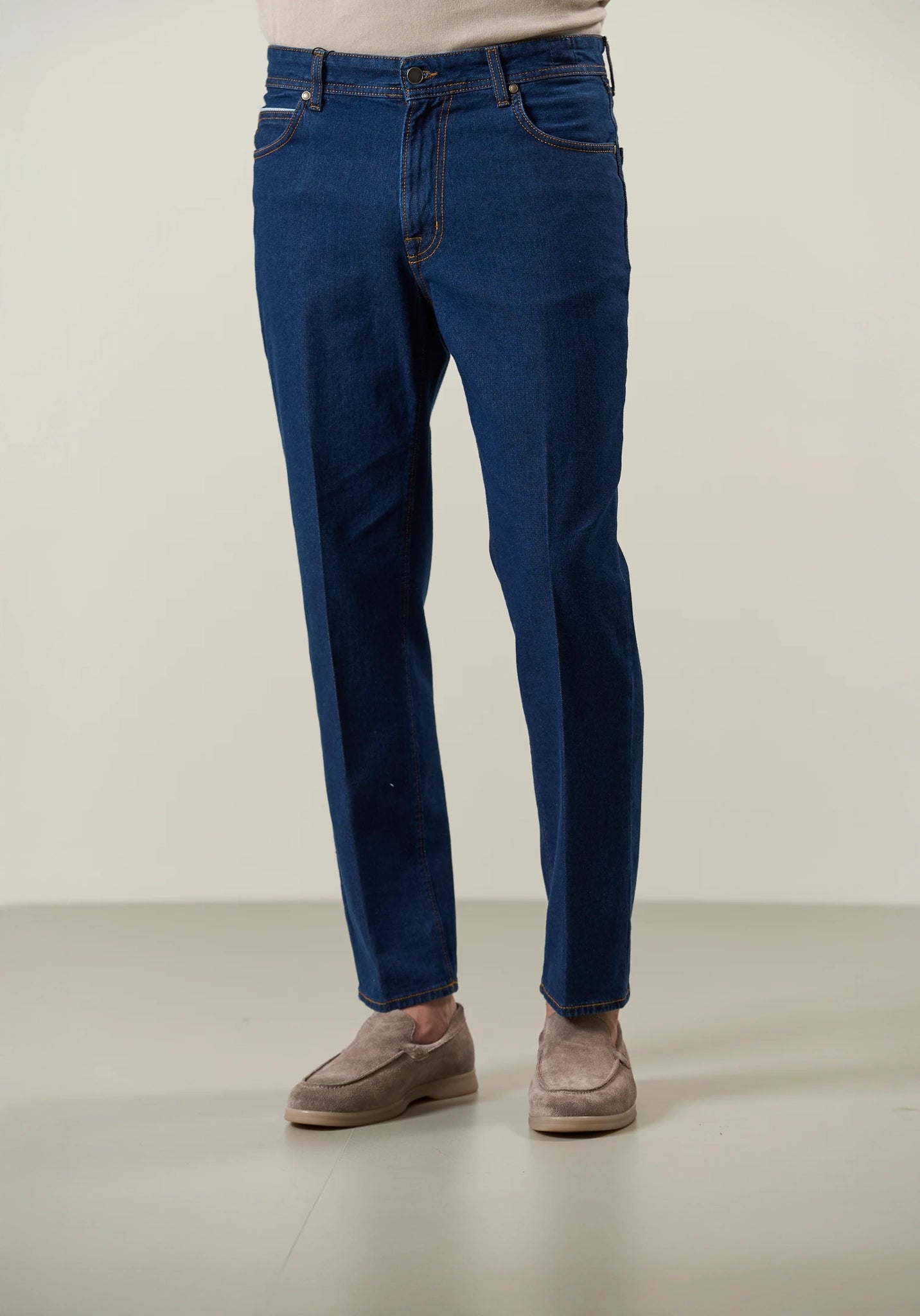 Jeans lavaggio medio cotone stretch carrot fit Angelico 1