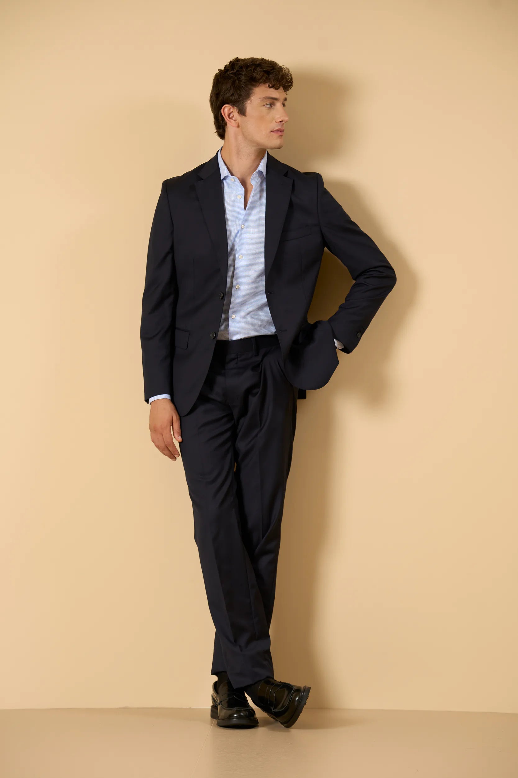 Giacca da abito blu sallia lana stretch custom fit Angelico 2
