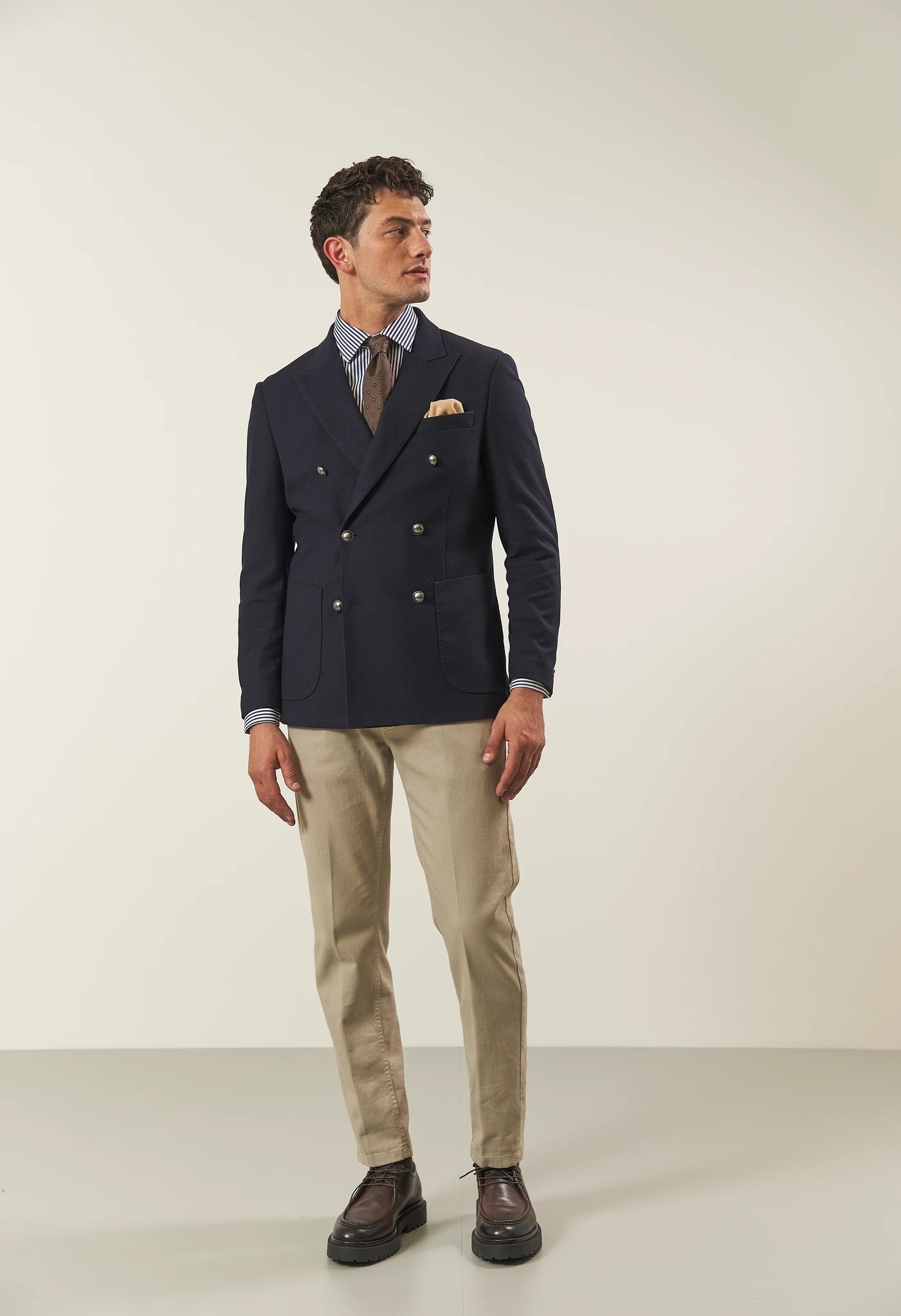 Giacca blu doppiopetto microstruttura custom fit Angelico 2