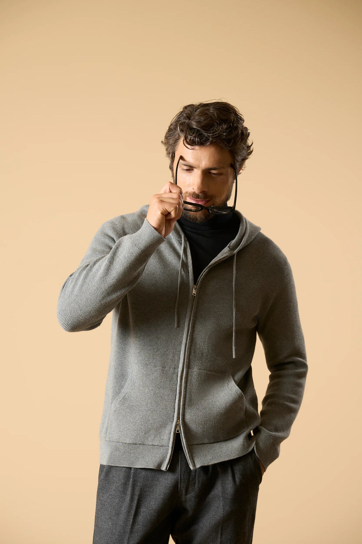 Graues Kapuzen-Sweatshirt aus Baumwolle mit durchgehendem Reißverschluss Angelico 3