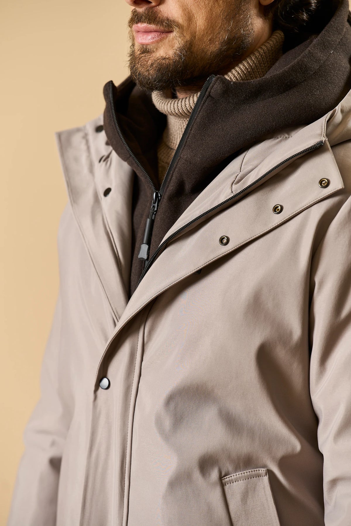 Parka sabbia pettorina e cappuccio removibili Angelico 2