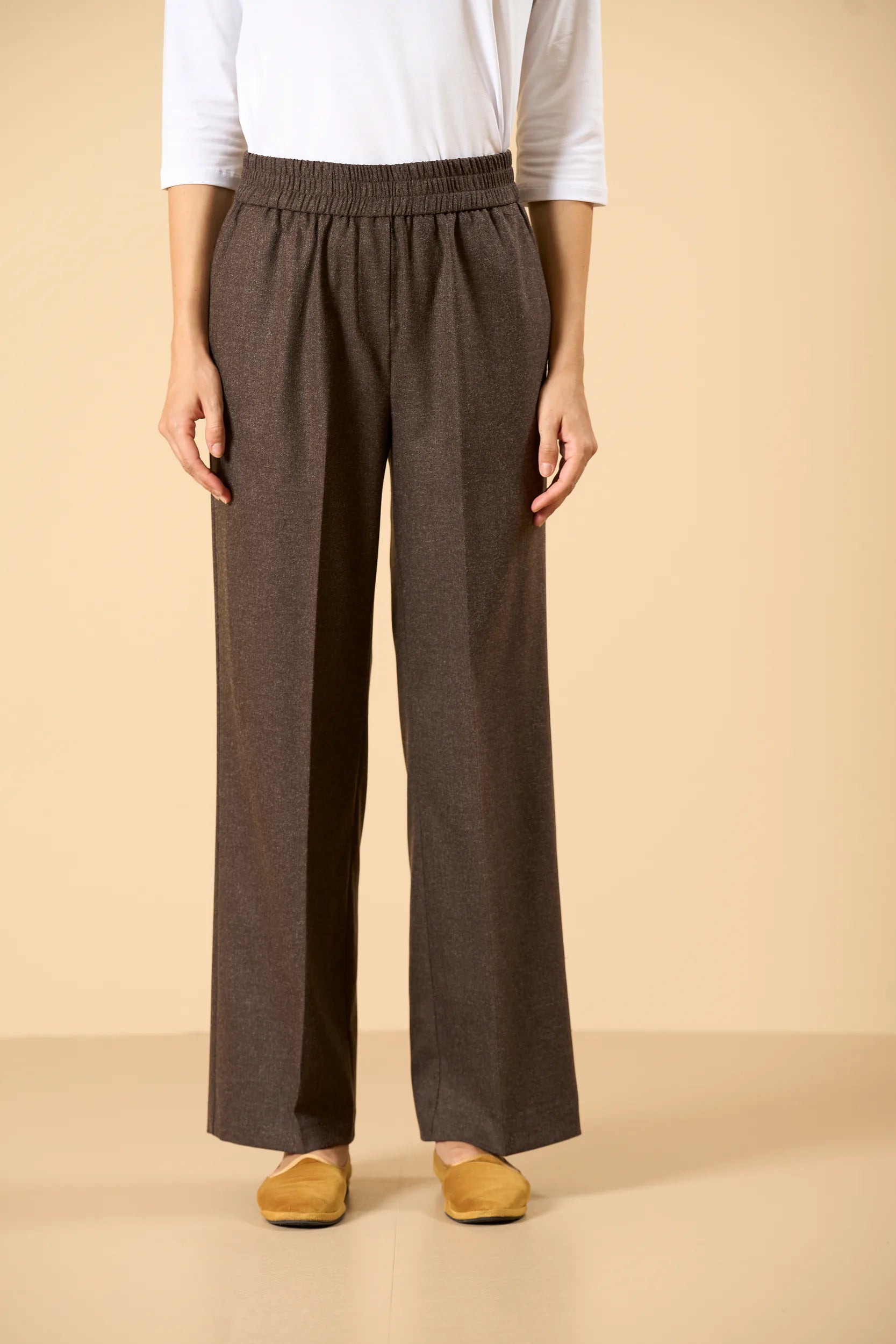 Pantalone marrone palazzo elastico in vita Angelico 3