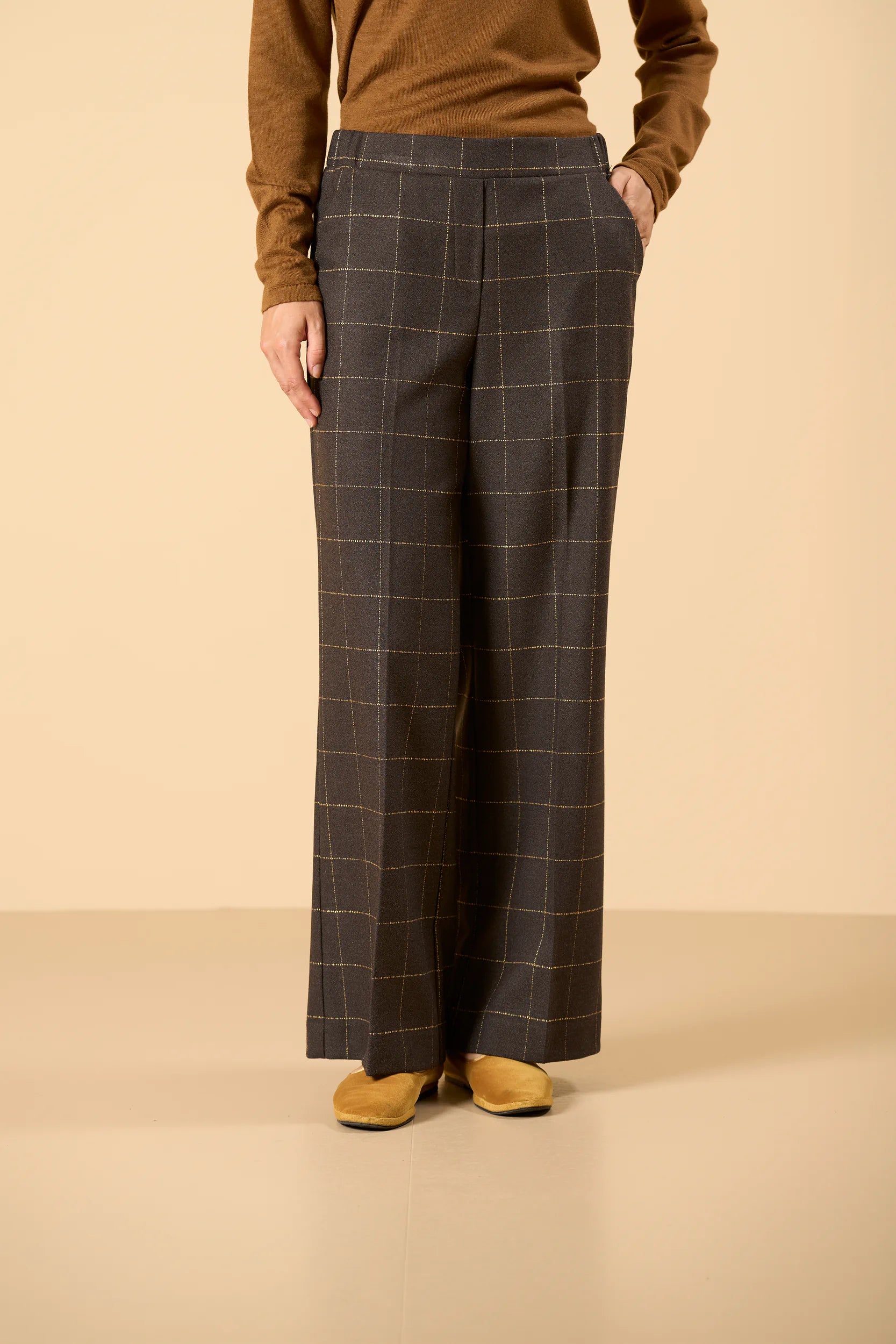 Pantalone moro palazzo fantasia check beige Angelico 1