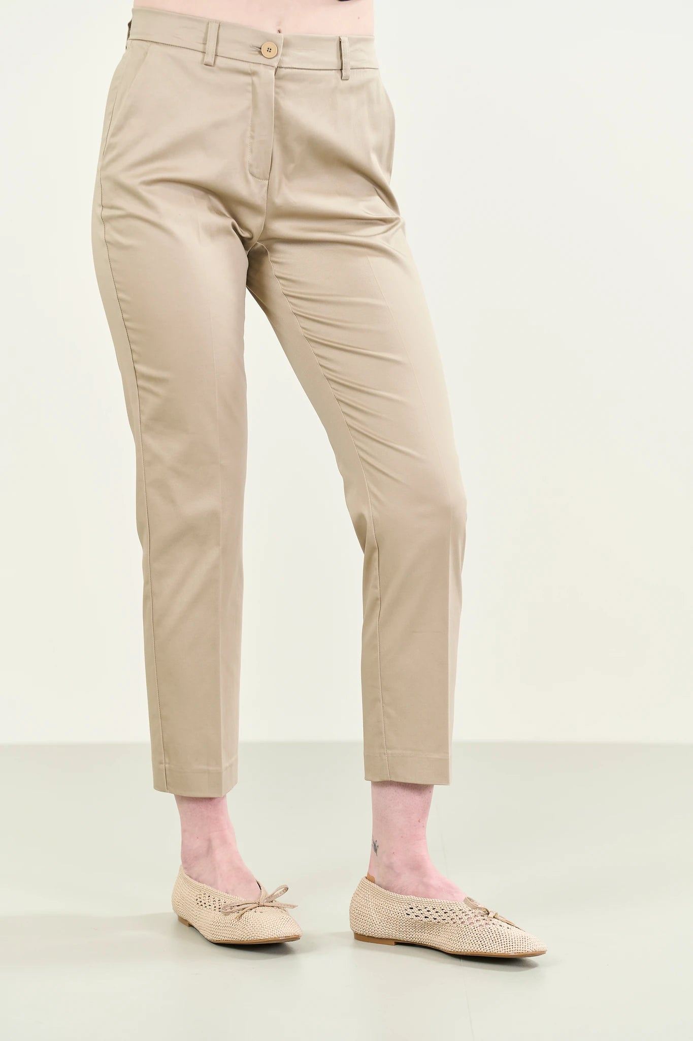 Beige Basic-Hose aus elastischer Baumwolle Angelico 1