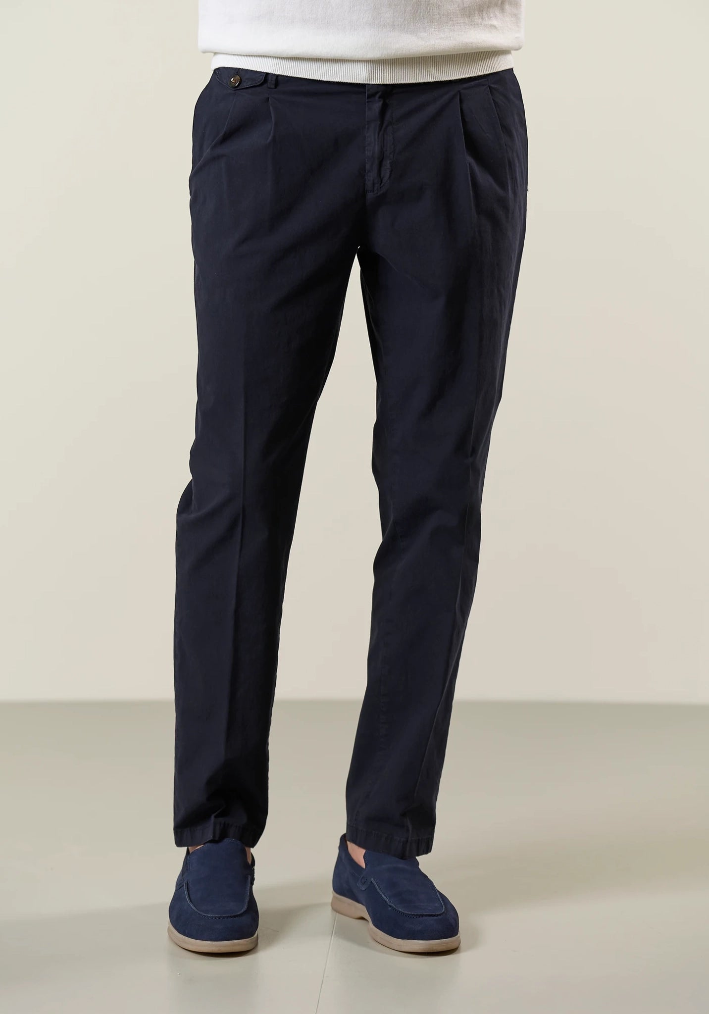 Pantalone blu doppia pinces cotone stretch regular fit Angelico 1