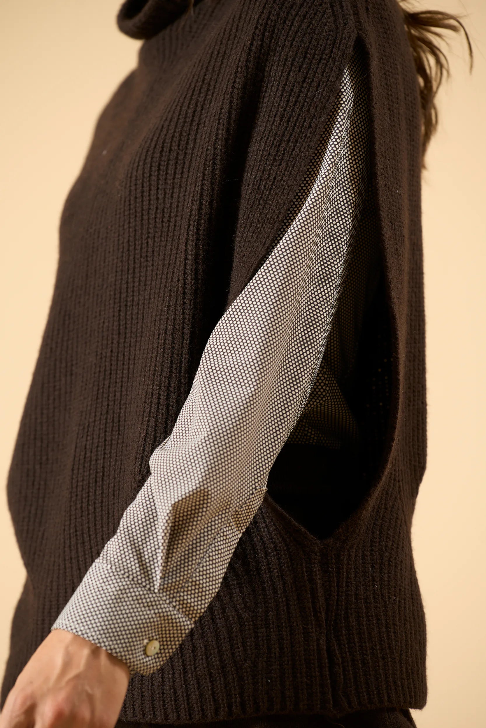Cashmere Blend Vest - Brown Angelico 7