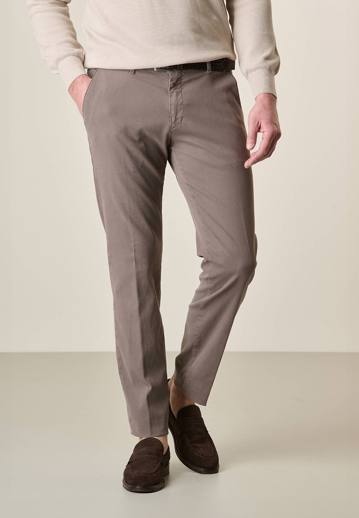 Braune Slim Fit-Hose aus Tencel-Stretch-Baumwolle