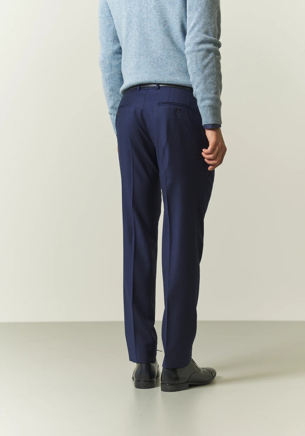Pantaloni da abito blu slim leg straight in Pura lana S110's Pantaloni da abito blu slim leg straight in Pura lana S110's