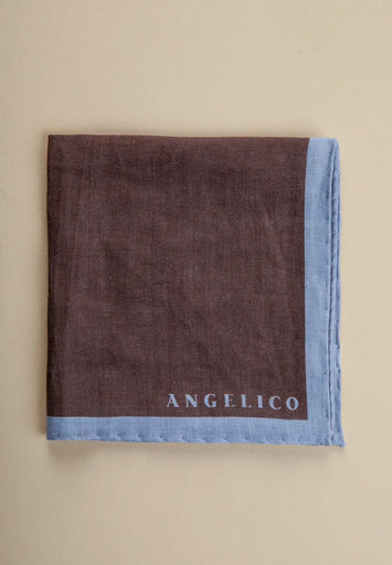 Pochette moro con bordo celeste lino