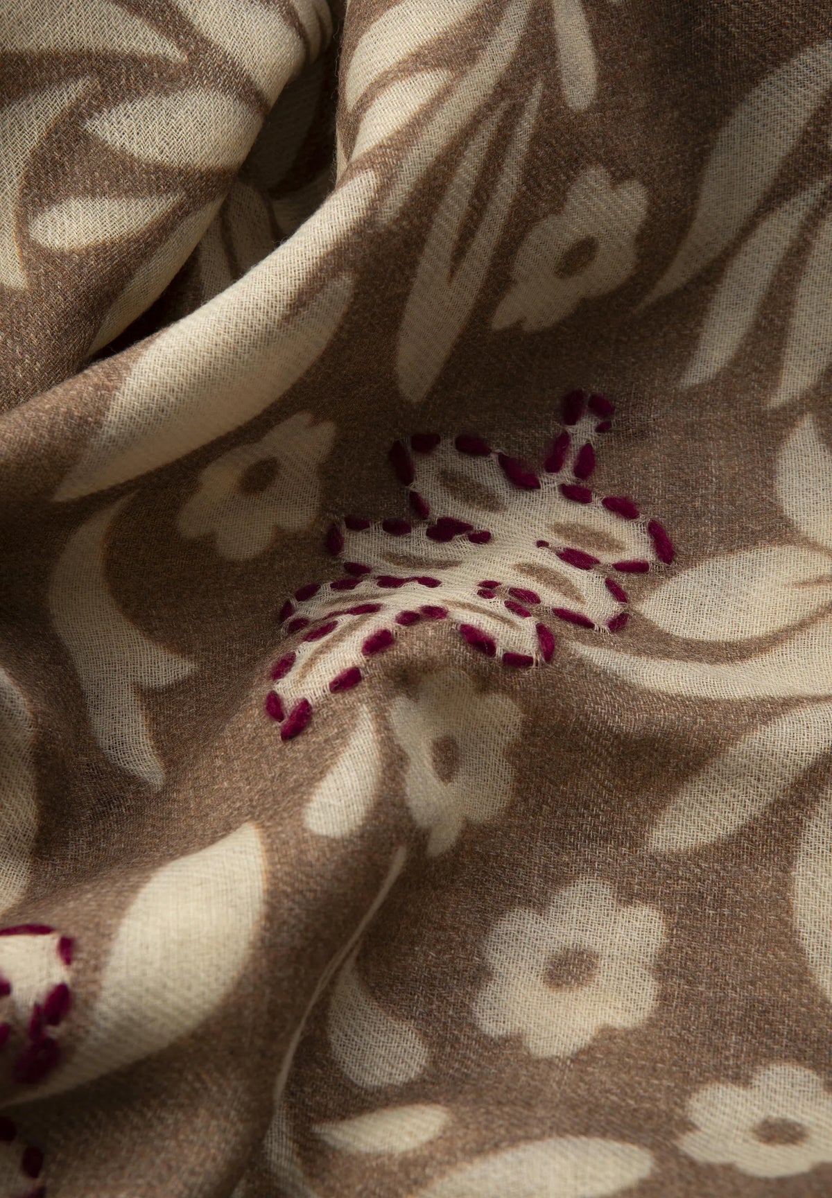 Schal Wolle Stickerei - Beige Angelico 2