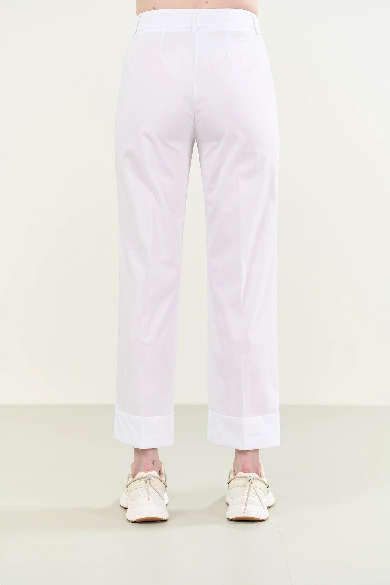 Pantalone bianco con risvolto cotone stretch | Angelico