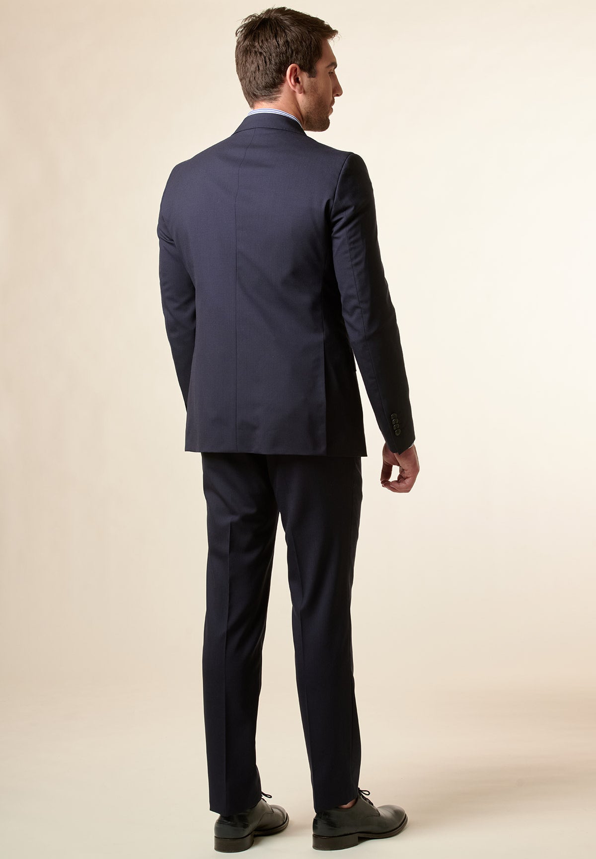 Maßgeschneiderter Anzug aus blauem Schurwoll-Canvas