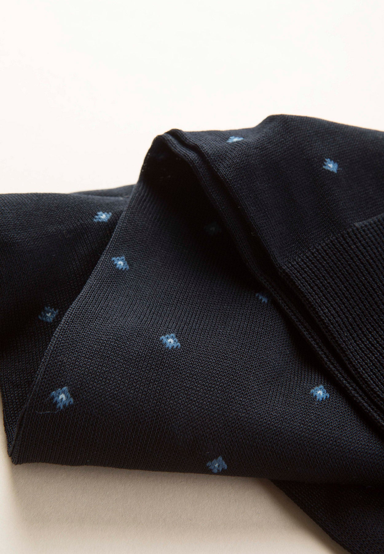 Blue lisle socks with diamond pattern