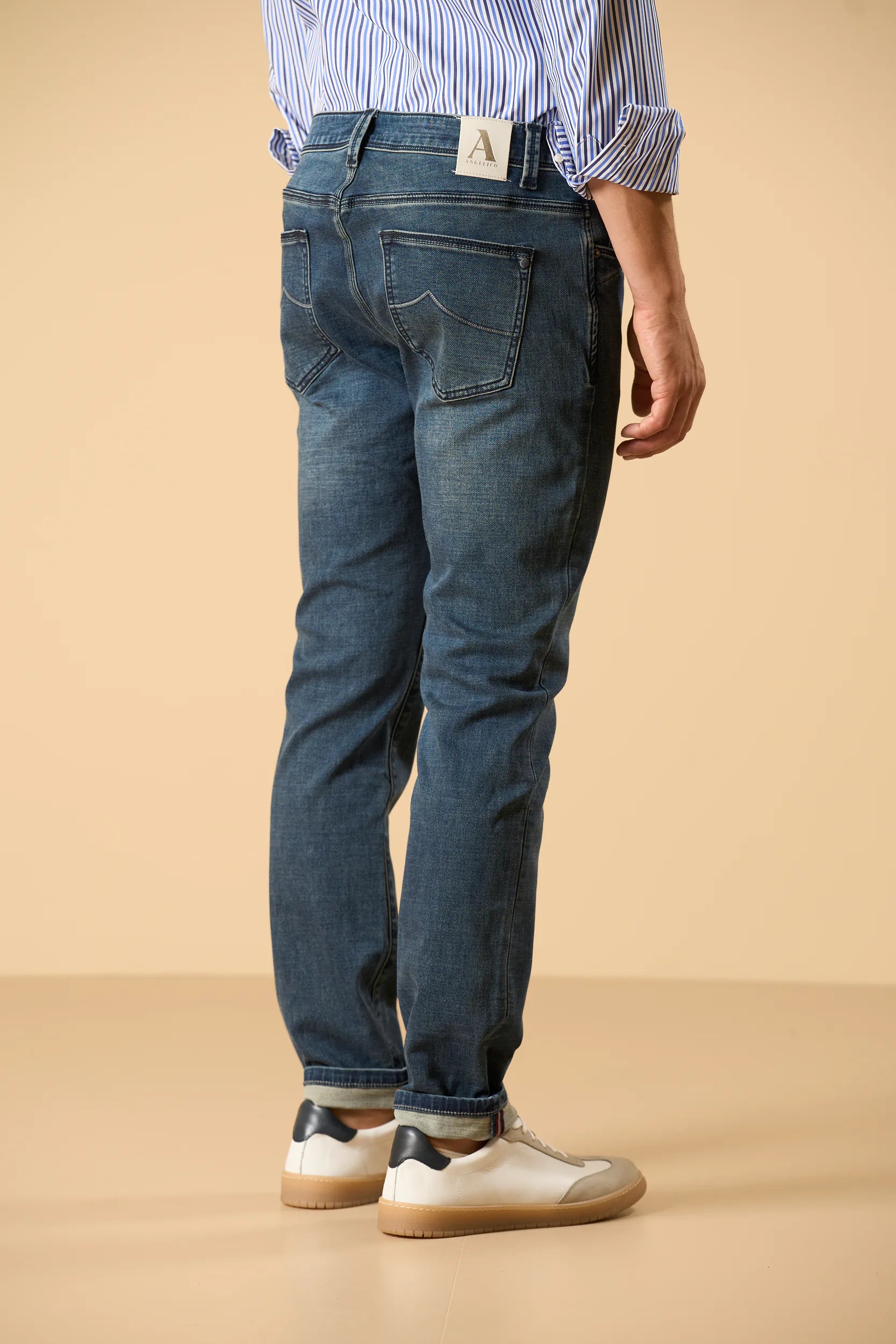 Jeans lavaggio medio cotone stretch custom fit Angelico 4