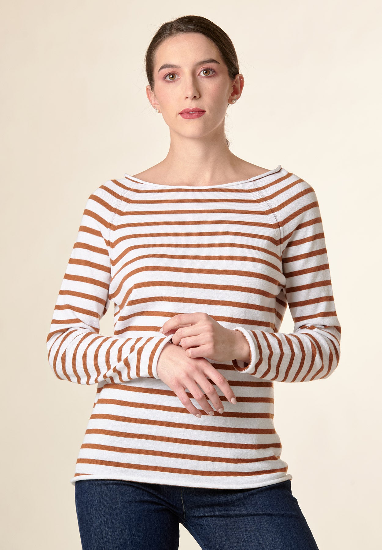 White-tobacco sweater boat stripes roll on
