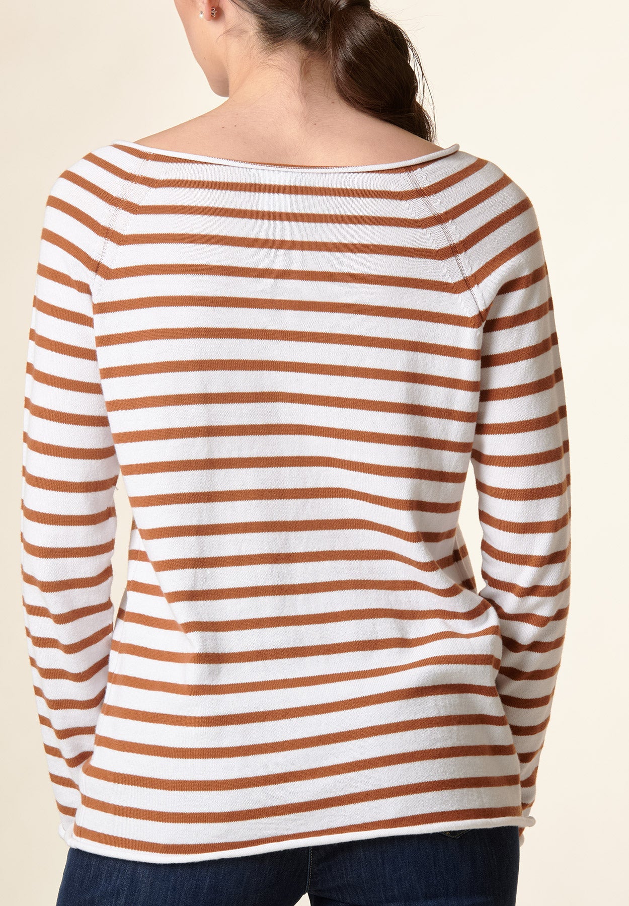 White-tobacco sweater boat stripes roll on