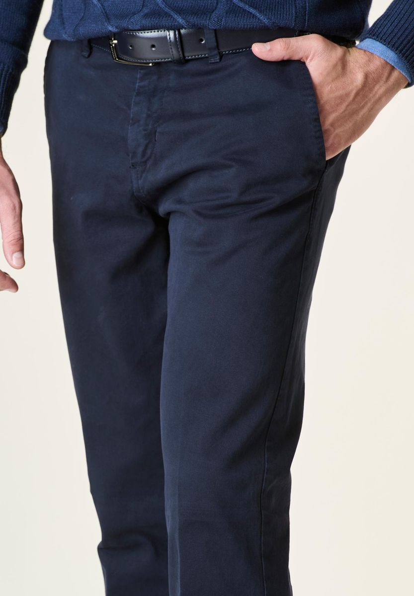 Pantalone Blu gabardina stretch